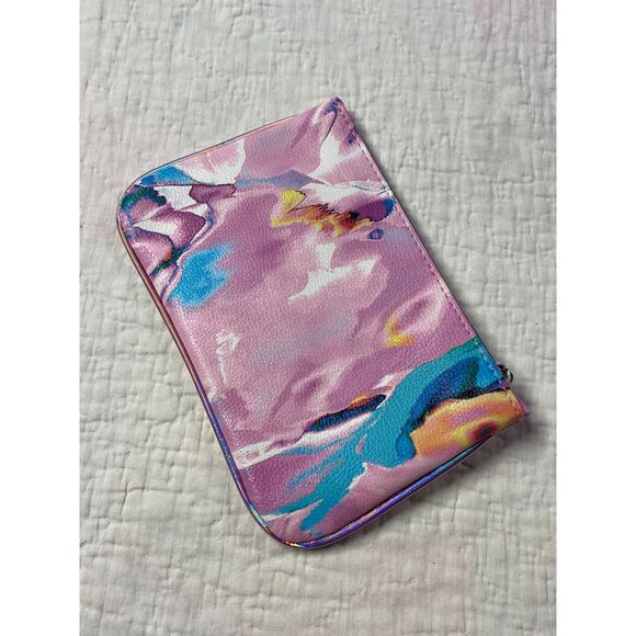 Cute Ipsy Glam Bag – Summer- July 2025 Makeup Bag – Abstract Watercolor Design - Picture 4 of 7